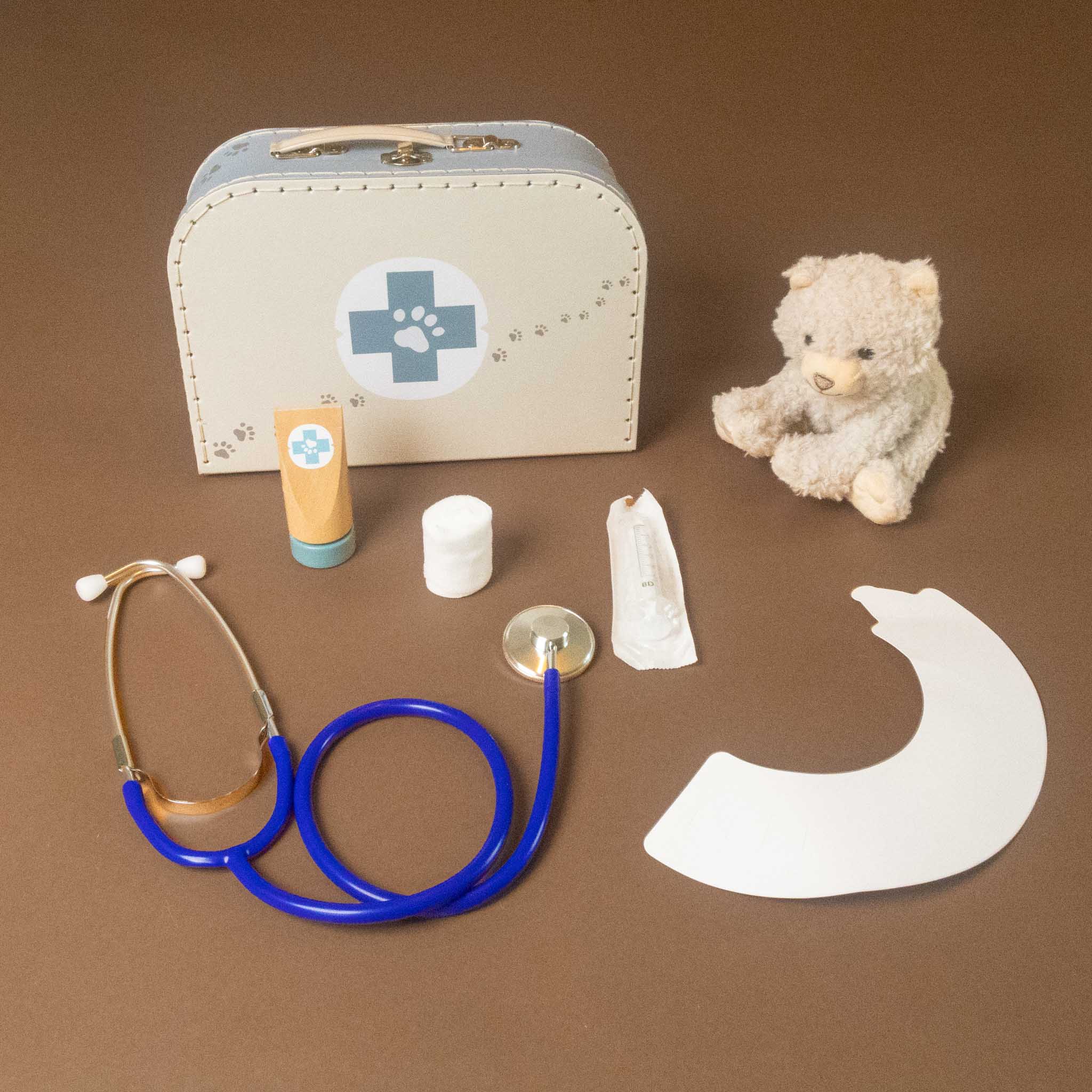 Pretend Play Veterinary Case | Romy Cat