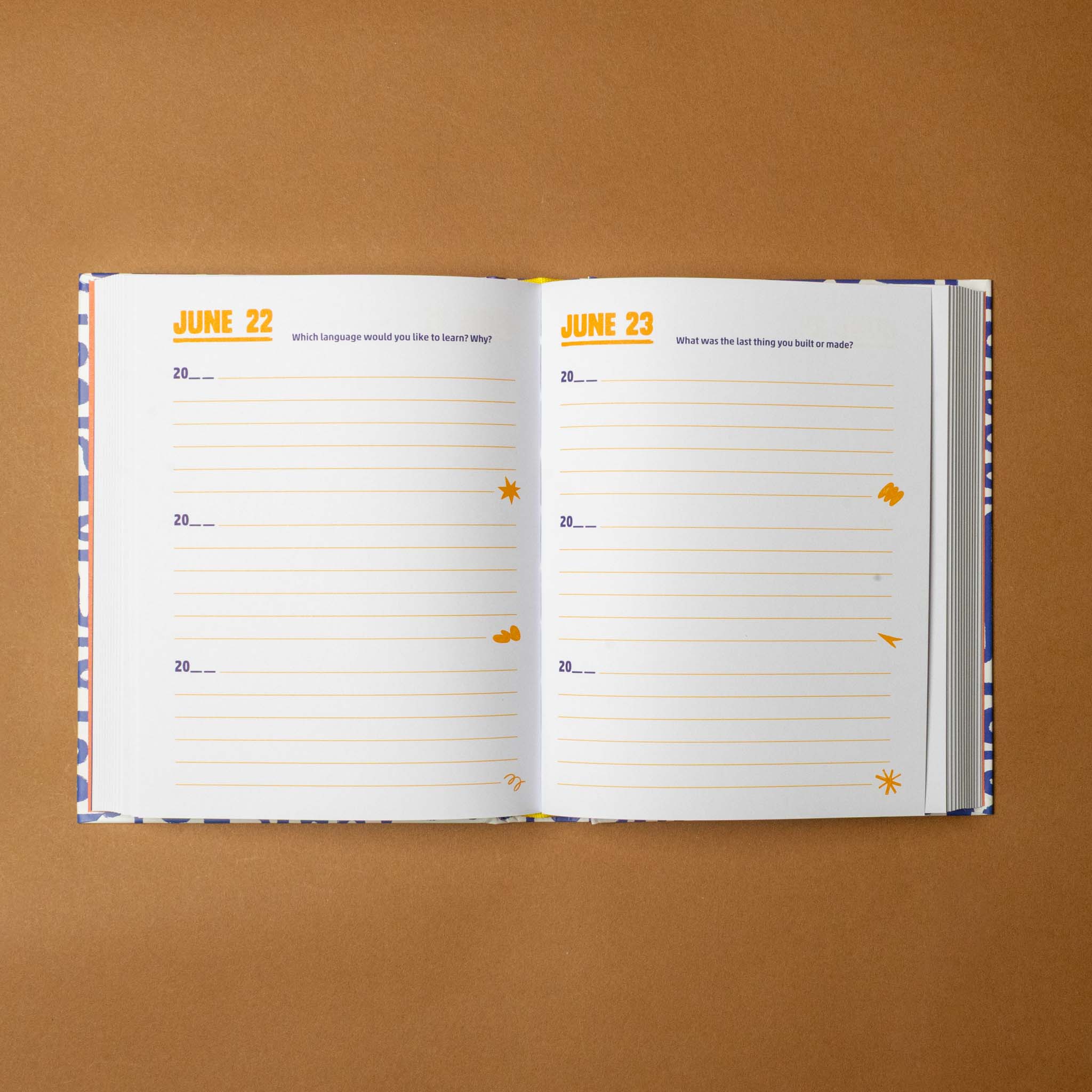 q-and-a-a-day-for-kids-a-3-year-journal-questions-what-language-would-you-like-to-learn-what-was-the-last-thing-you-built-or-made-with-june-22-space-to-enter-year-answered