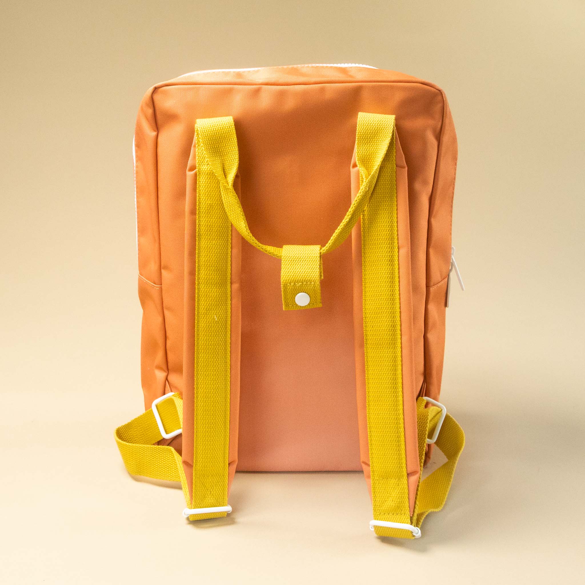 recycled-lemon-tree-envelope-backpack-large-maple-whirl