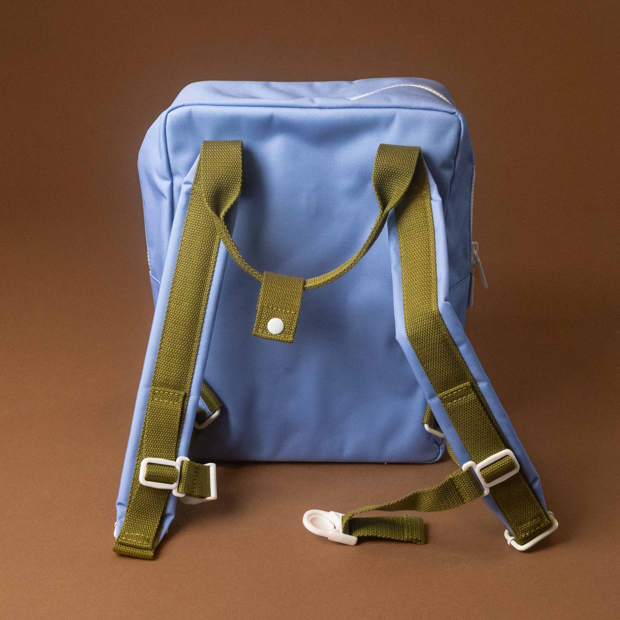 recycled-lemon-tree-envelope-backpack-medium-cloud-blue