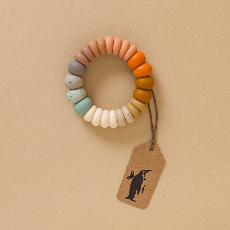 silicone-teething-ring-petite-pumpkin