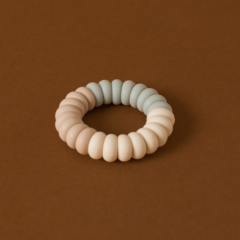 silicone-teething-ring-willow