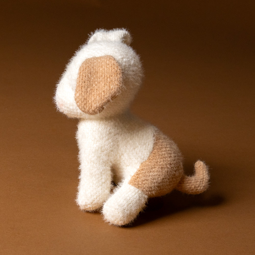 skipit-the-pup-little-cream-and-camel-stuffed-animal-side-and-tail