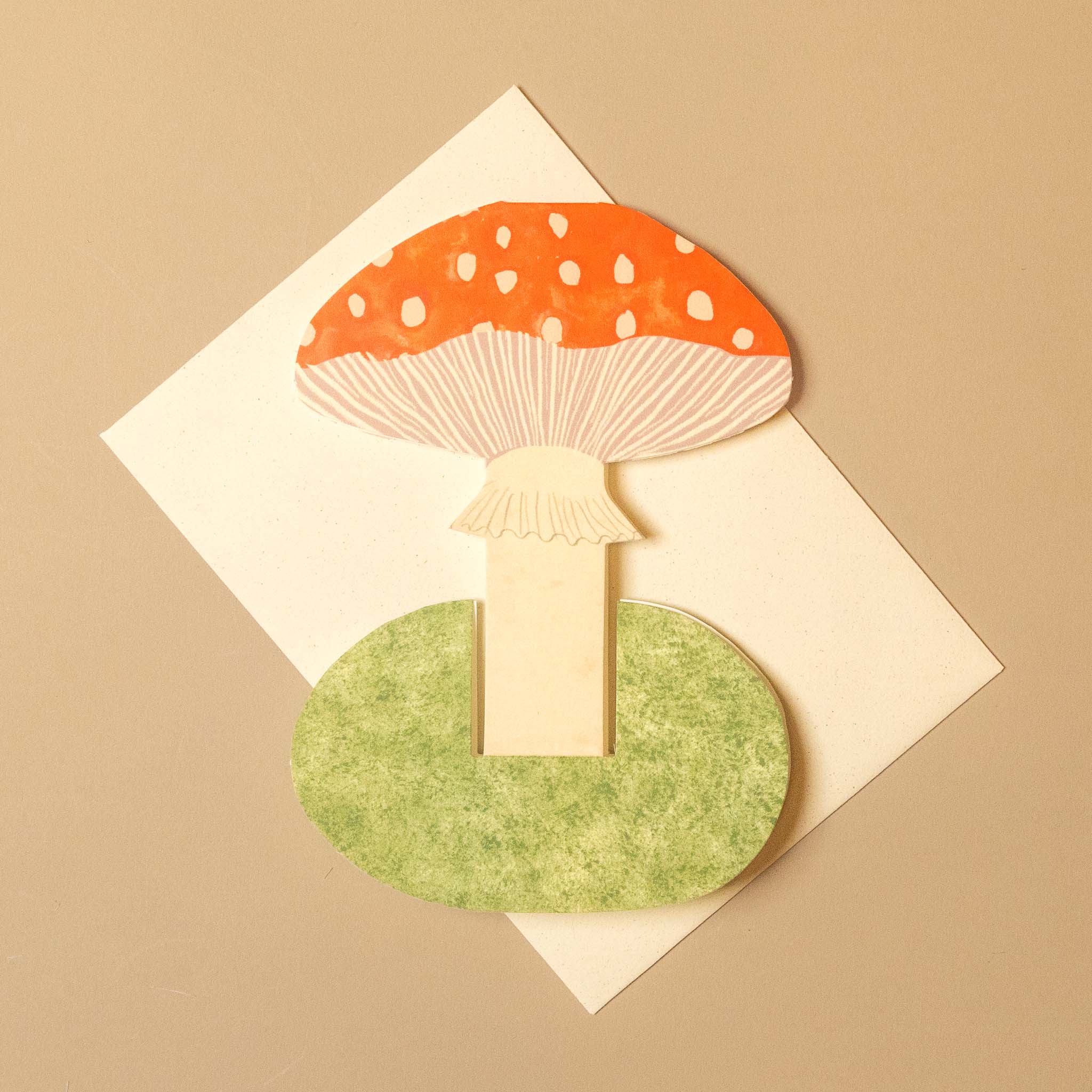stand-up-toadstool-greeting-card