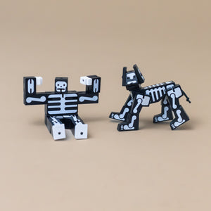 wooden-micro-cubebot-black-skeleton-and-dog