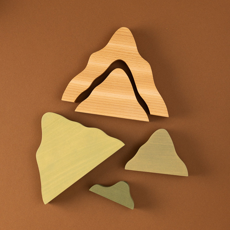 wooden-mountain-landscape--large