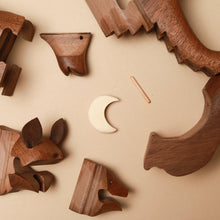 Load image into Gallery viewer, Wooden-3D-Puzzle-Howling-Wolf-Walnut-in-pieces