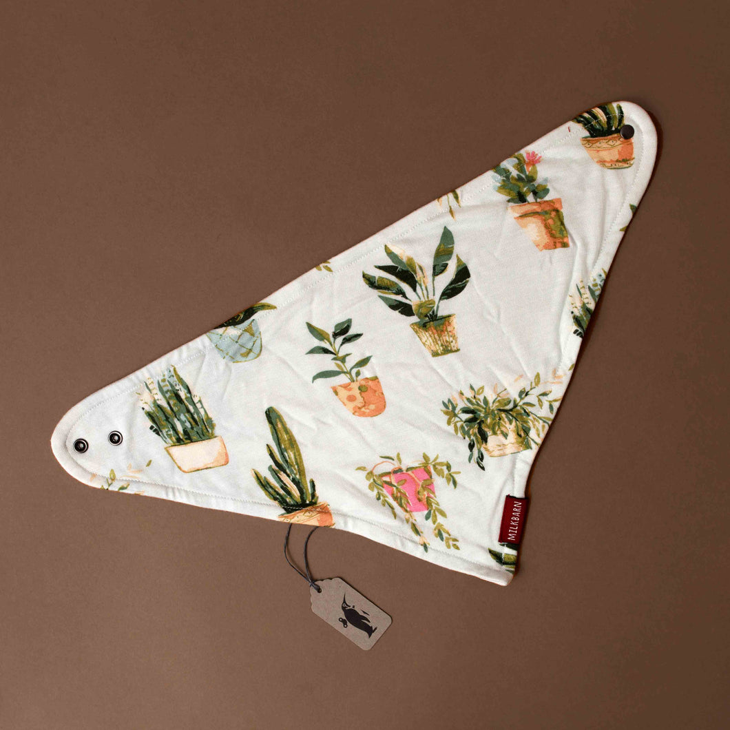 Light-bue-with-potted-plant-pattern-kerchief-bib