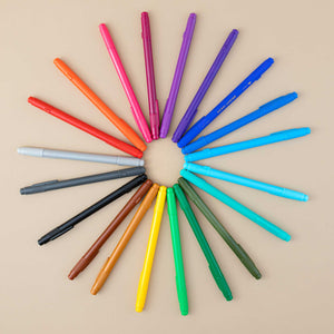 20-double-ended-brush-pens-arranged-in-circle