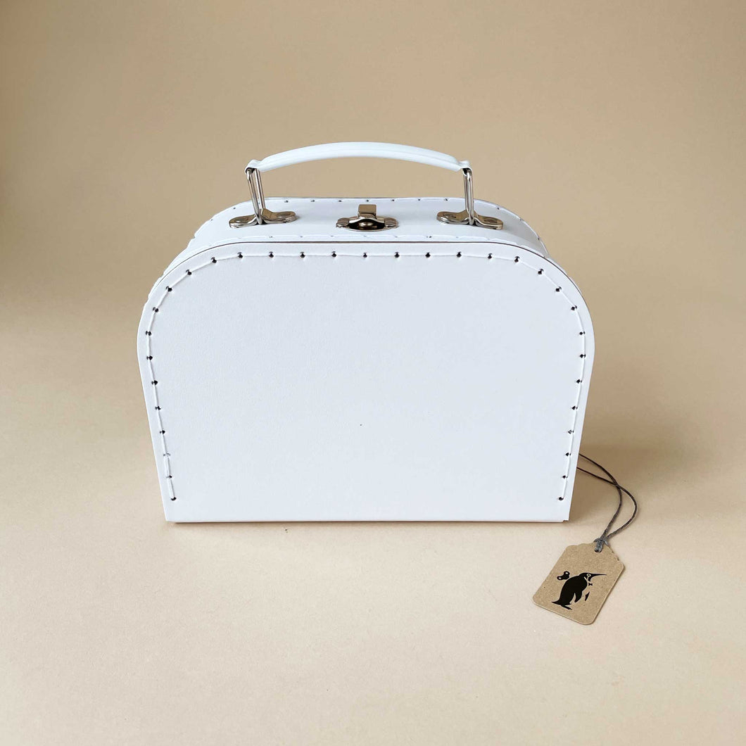 white-suitcase-with-silver-clasp
