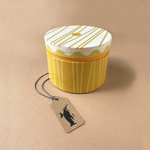 Load image into Gallery viewer, round-yellow-paperbox-with-white-lid-looking-like-a-lemon-meringue