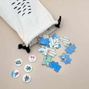 discover-europe-puzzle-pieces-and-storage-bag