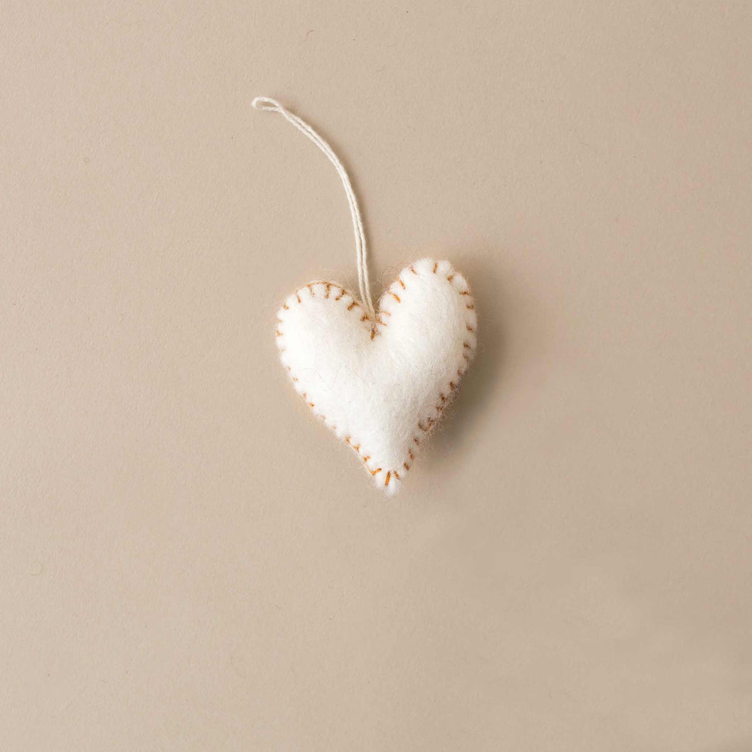 Felted Stitch Heart | White - Christmas - pucciManuli