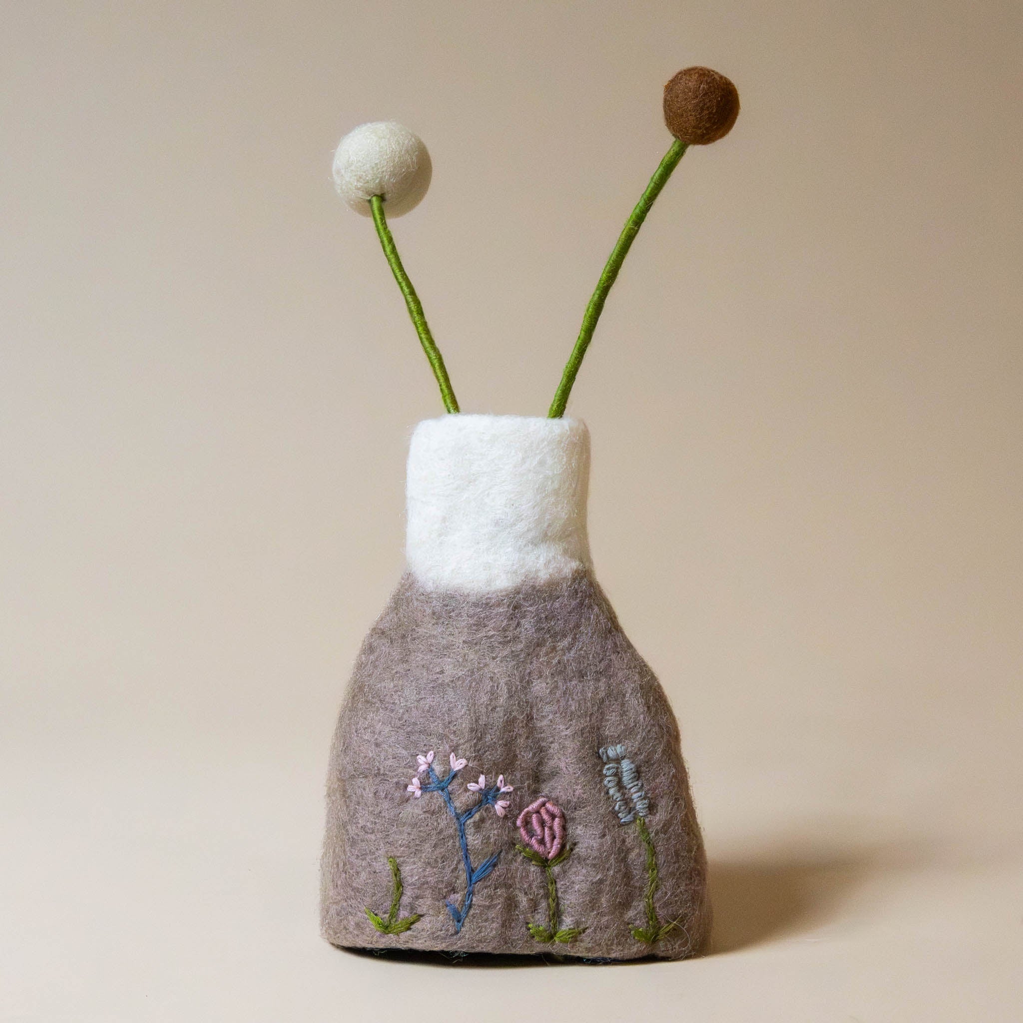 felt-vase-dusty-mauve