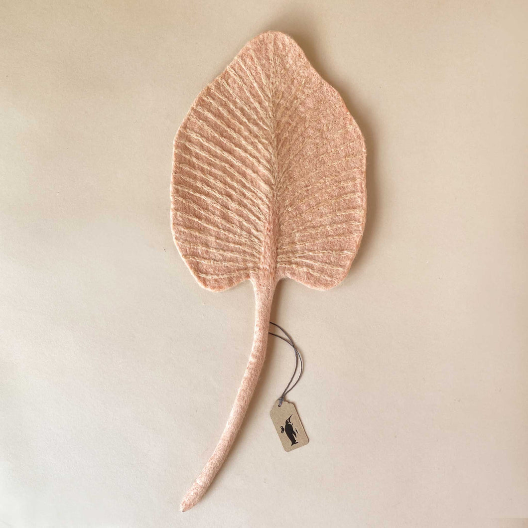 pink-felted-leaf