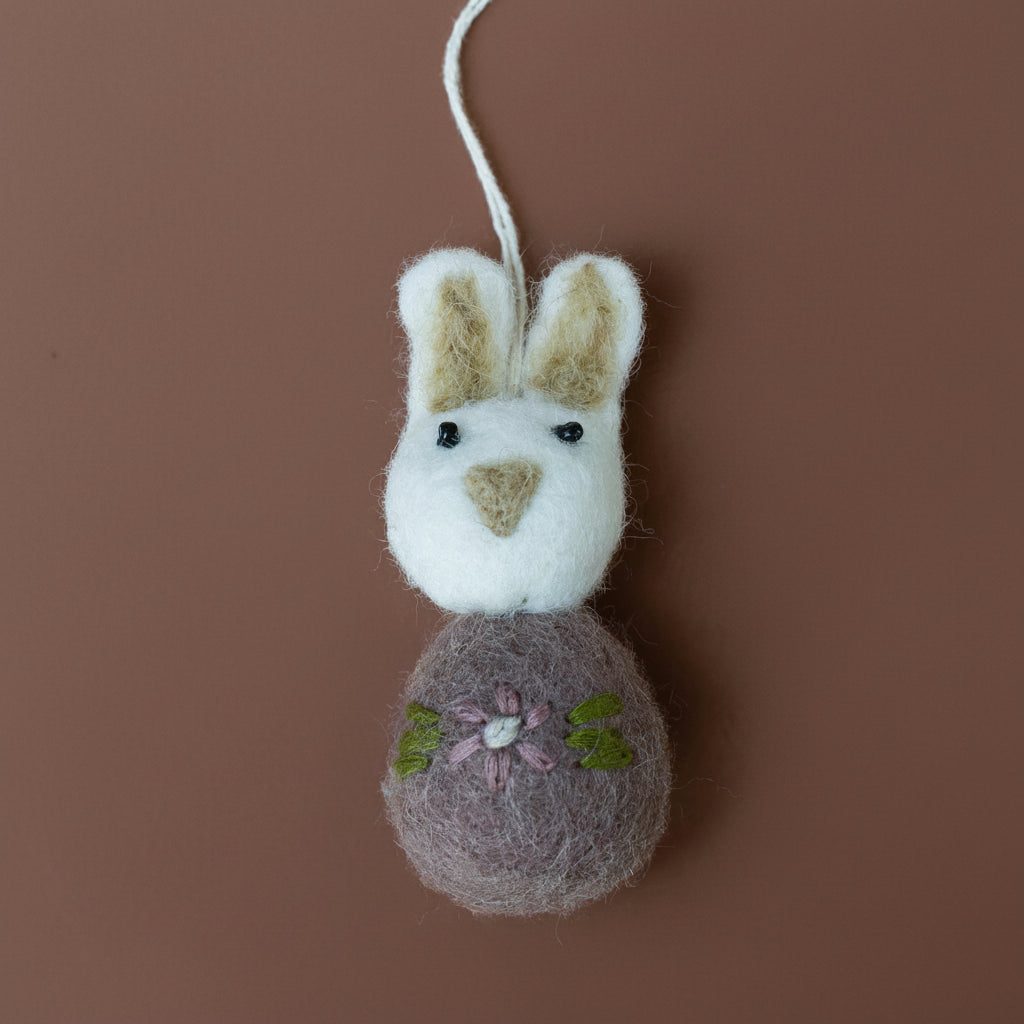 felted-pom-pom-bunny-ornament--white--mauve-with-flower-embroidery