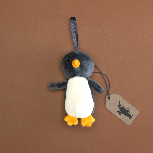festive-folly-ornament-penguin