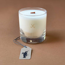 Load image into Gallery viewer, white-wax-candle-with-wood-wick-in-clear-glass-holder