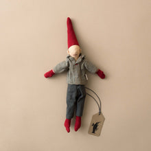 Load image into Gallery viewer, Magnetic Climbing Mini Pixy - Christmas - pucciManuli
