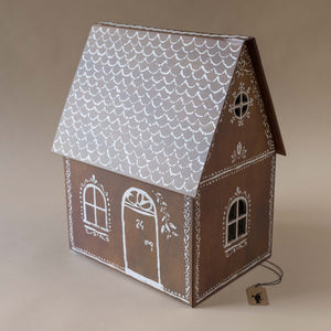 matchbox-mouse-gingerbread-house
