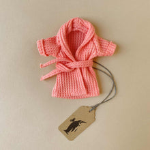 Load image into Gallery viewer, Matchbox Mouse Grown-Up Outfit | Bathrobe - Coral - Pretend Play - pucciManuli