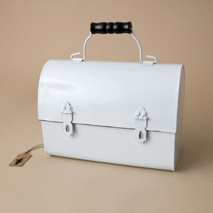 white-metal-lunchbox-with-black-handle