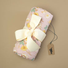 Load image into Gallery viewer,     muslin-swaddle-english-garden
