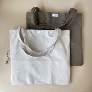 organic-cotton-big-long-tote-in-two-colors-stone-and-clay