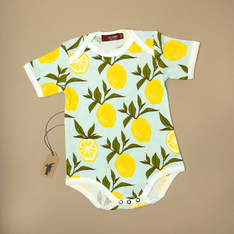 short-sleeve-onesie-in-light-blue-with-yellow-lemons-and-green-leafs