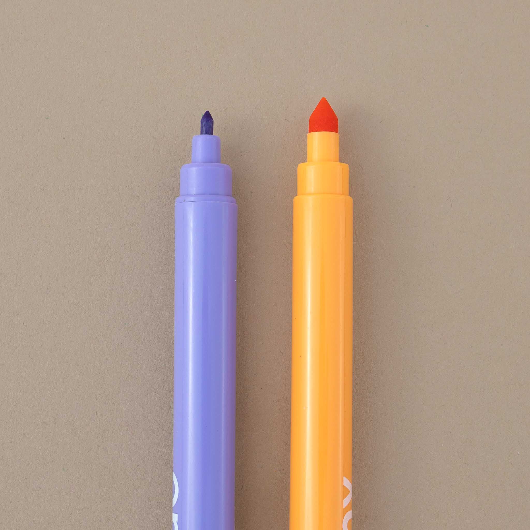 detail-of-markers-with-thin-and-thick-side