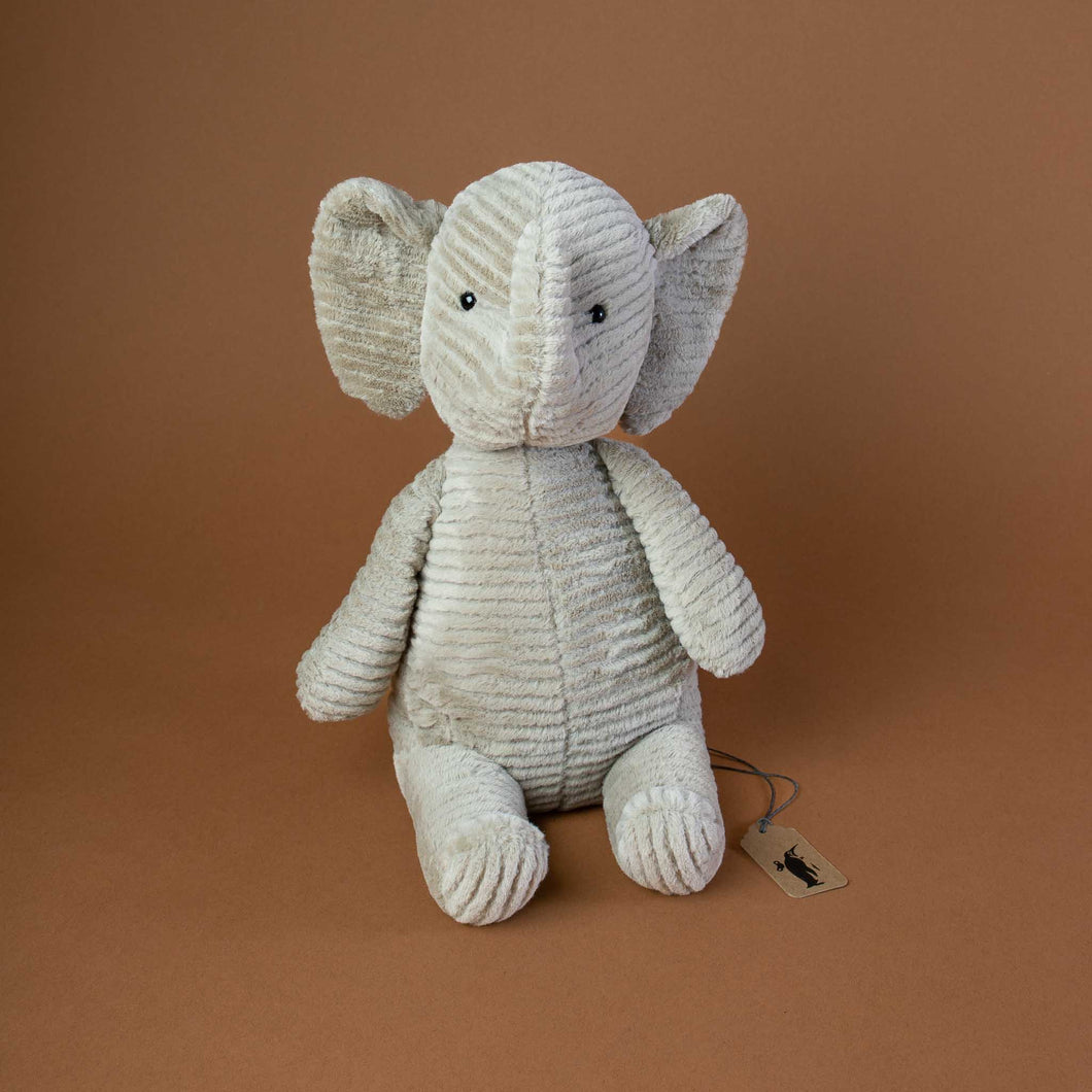 grey-sitting-elephant