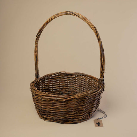 brown-woven-willow-basket-with-round-shape
