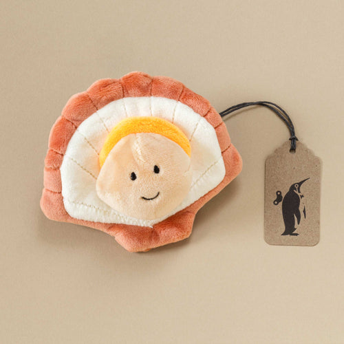 small-stuffed-animal-seafood-scallop-with-smiling-face
