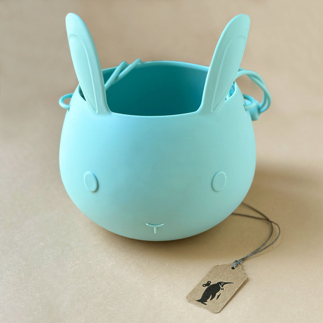 pistachio colored silicone bucket in bunny shape