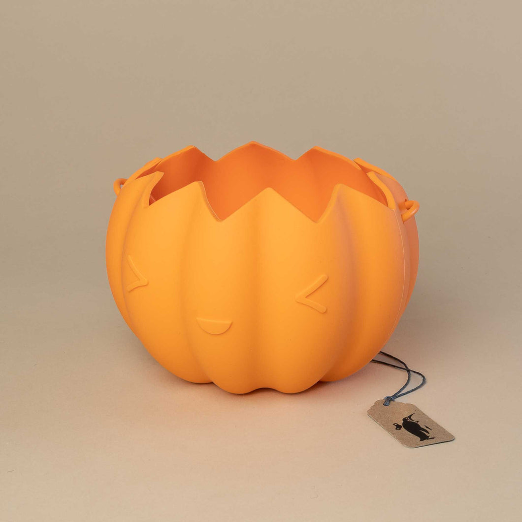 orange-silicone-pumpkin-bucket