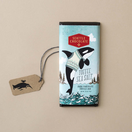 toffee-sea-salt-truffle-bar-wrapper-illustrated-with-orca-in-holiday-sweater
