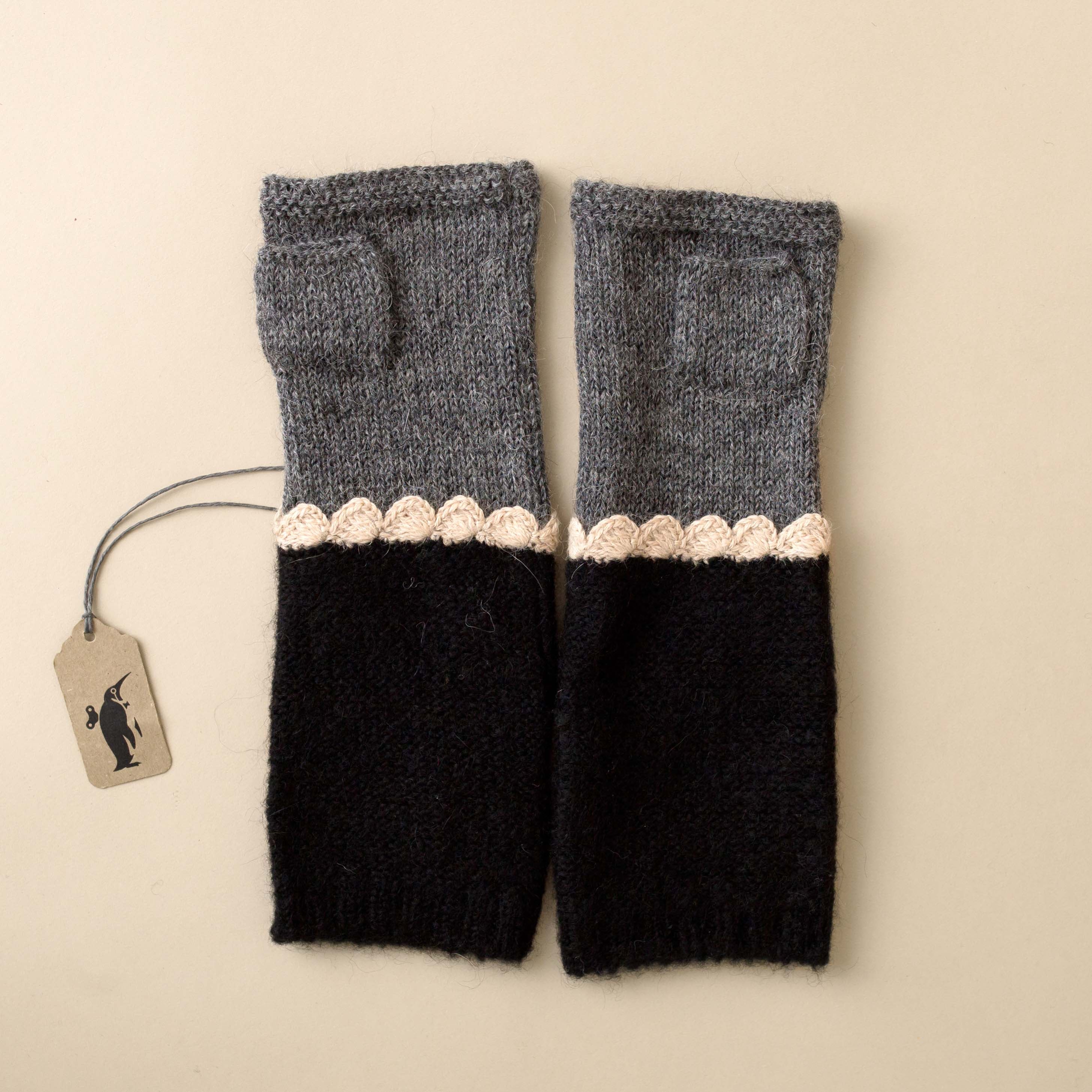 Vivienne Hand Warmers | Black & Grey - Accessories - pucciManuli