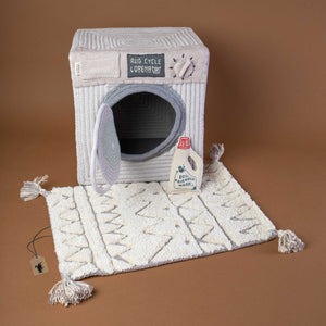 play-basket-looking-like-a-washing-machine-with-rug-and-lundry-detergent-bottle-made-from-fabric