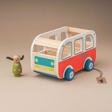 Load image into Gallery viewer, la-grande-famille-wooden-bus-with-julius-the-dog-figure