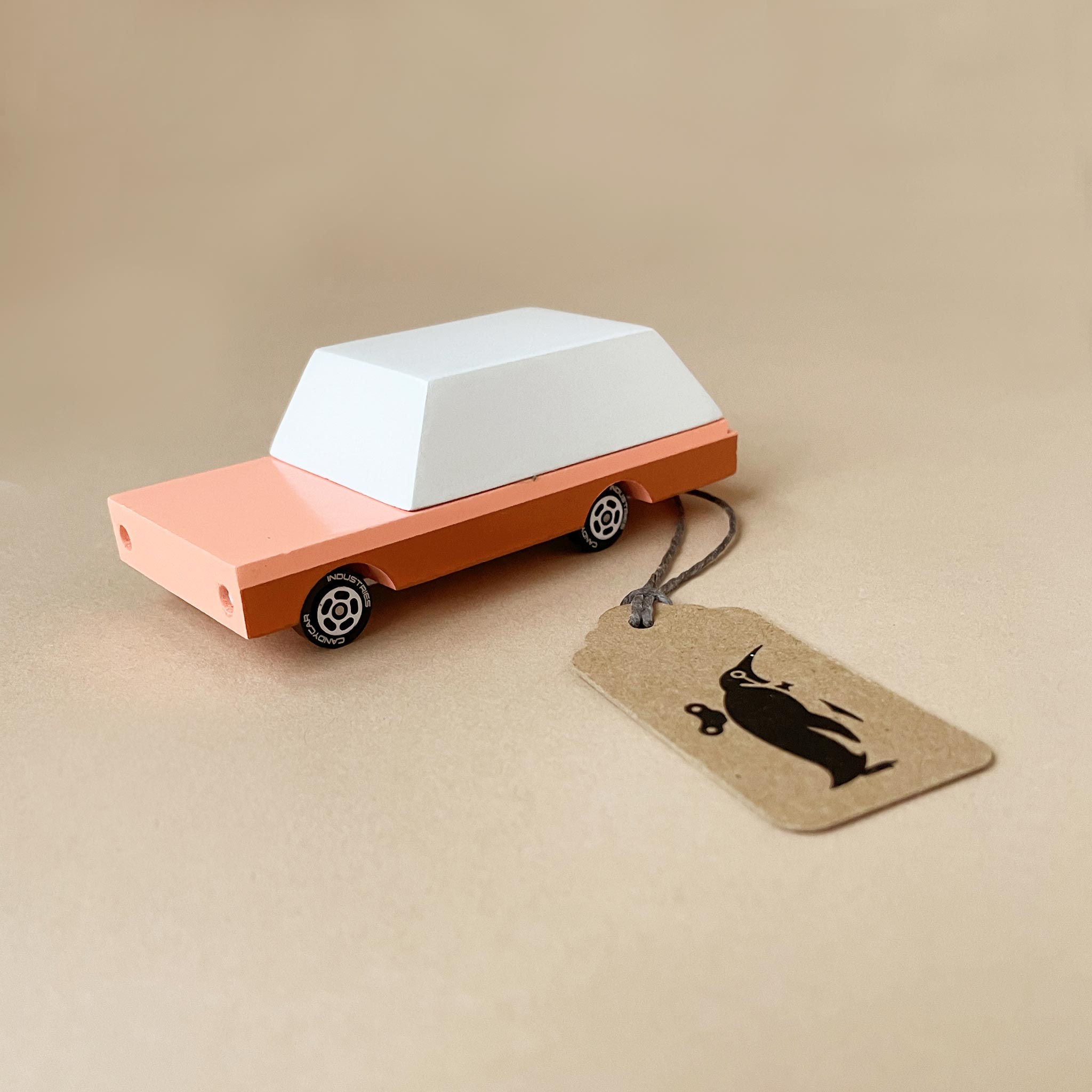 wooden-candycar-peach-dart-wagon