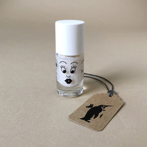 white-glittery-nail-polish-bottle-with-surprised-face